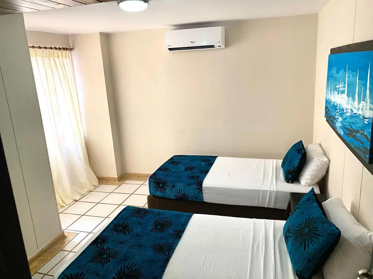 Hotel Sorrento Beach Santa Marta   Santa Marta (Magdalena)