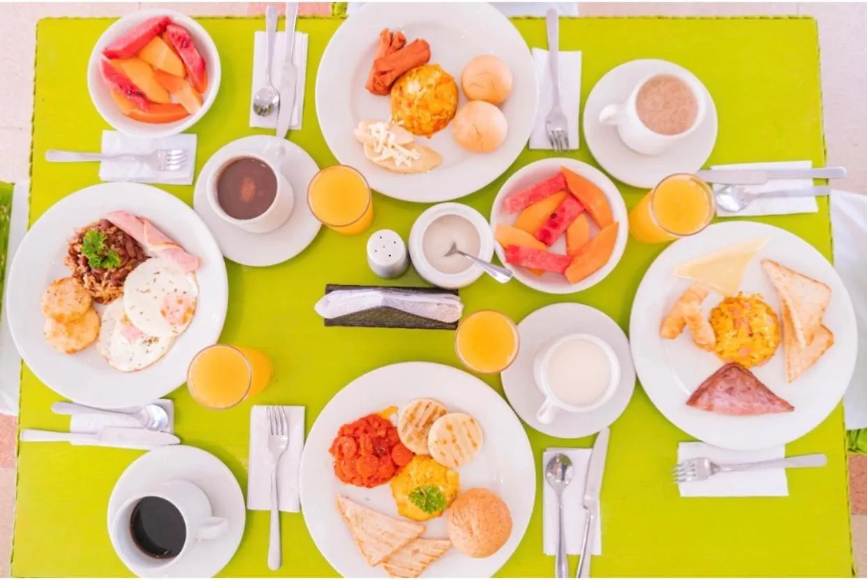 Hotel Sorrento Beach Santa Marta